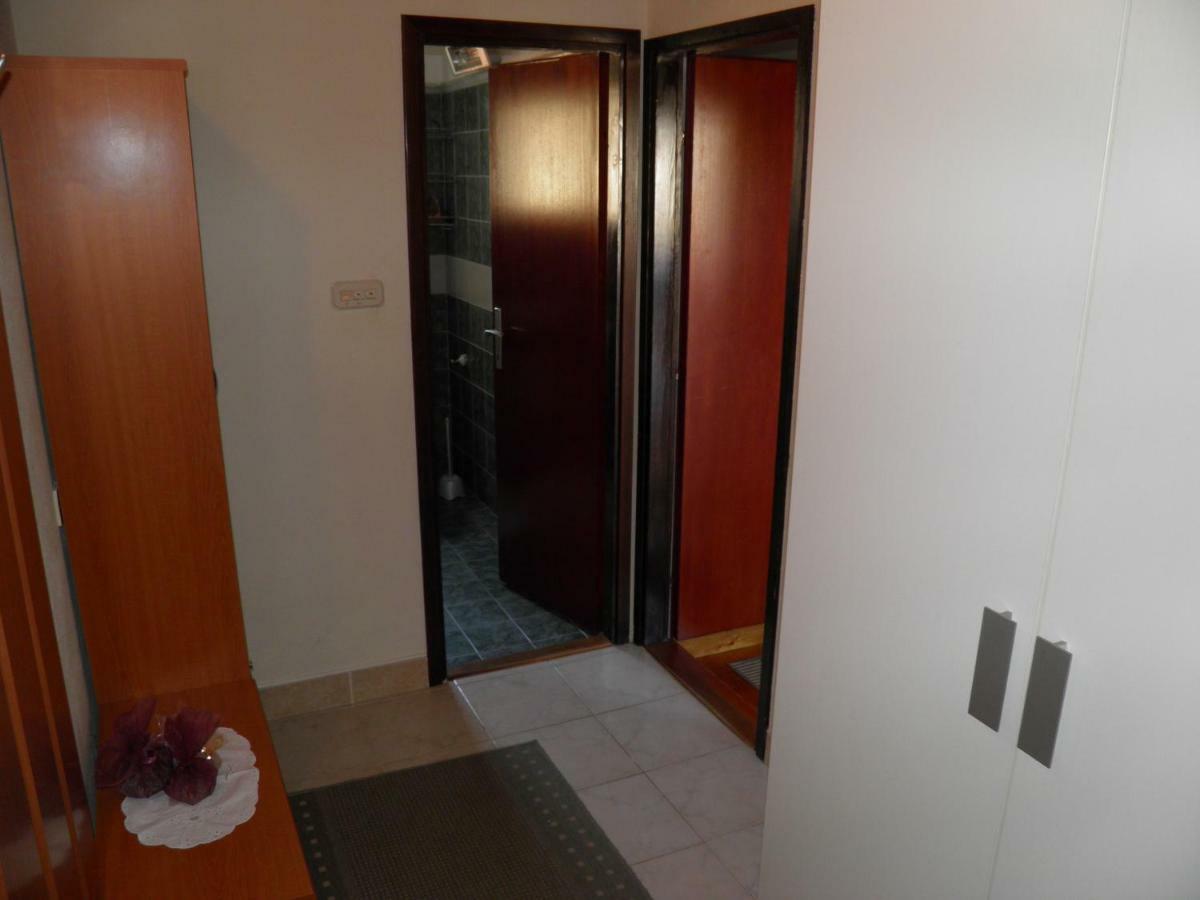Apartman Mia Biograd Biograd Na Moru Exterior foto